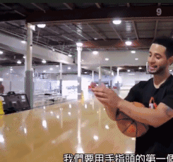 如何通过数据分析优化篮板训练效果？_2